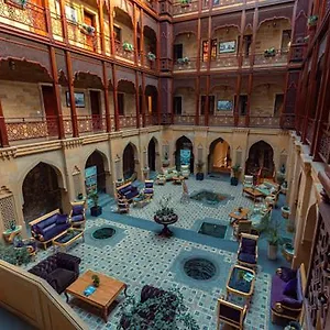 Shah Palace Luxury Museum 4* Баку
