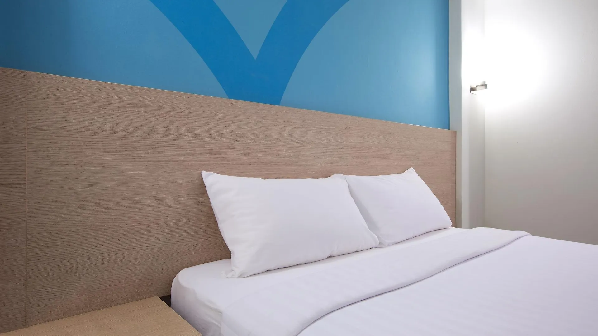 Hop Inn Hotel Ermita Manila 3*,