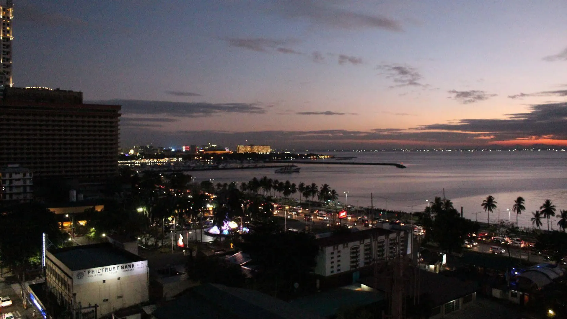 Hop Inn Hotel Ermita Manila 3*,